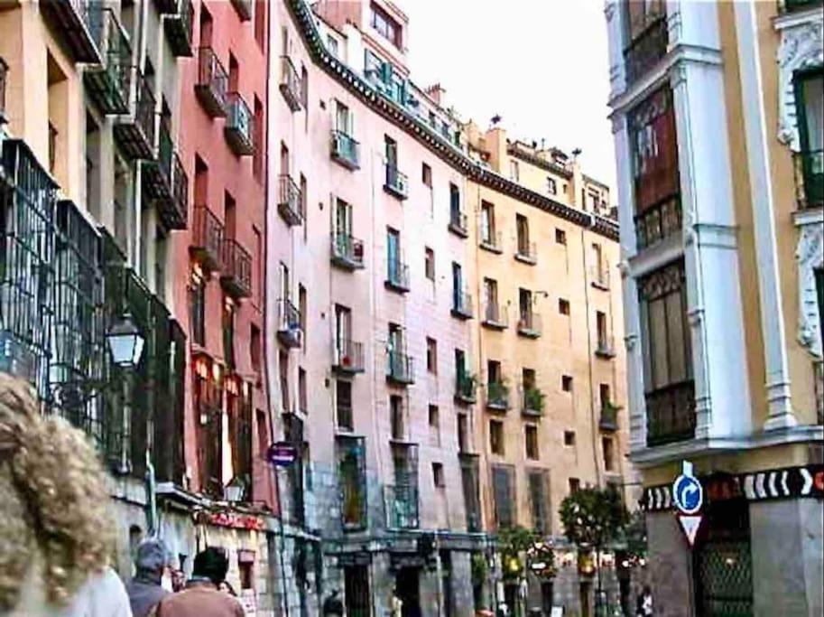 El Apartamento En Opera Palacio Real Madrid Kültér fotó